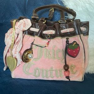 Juicy Couture Strawberry Fields Pink Daydreamer